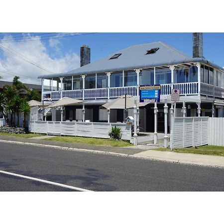 Nana Glads Beachfront Accommodation Whitianga Dış mekan fotoğraf