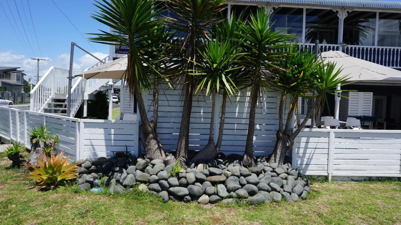 Nana Glads Beachfront Accommodation Whitianga Dış mekan fotoğraf