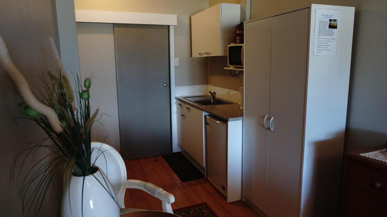 Nana Glads Beachfront Accommodation Whitianga Dış mekan fotoğraf