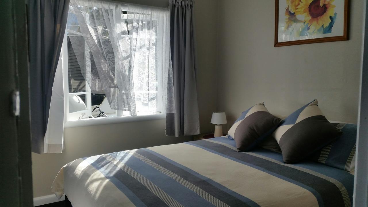 Nana Glads Beachfront Accommodation Whitianga Dış mekan fotoğraf